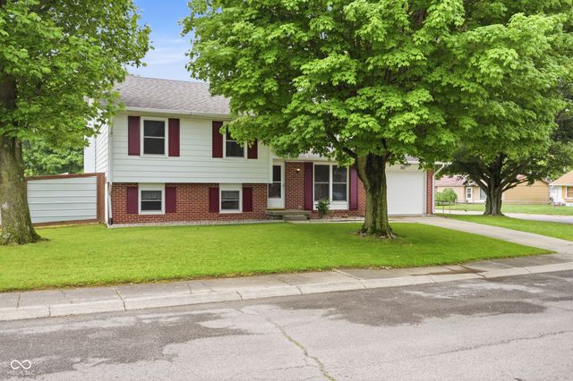 203 Kerr Drive, Lapel, IN 46051