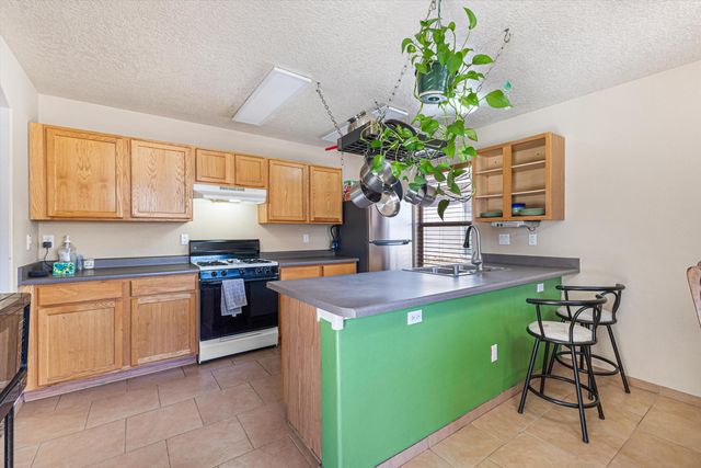 700 97th Street SW, Albuquerque, NM 87121