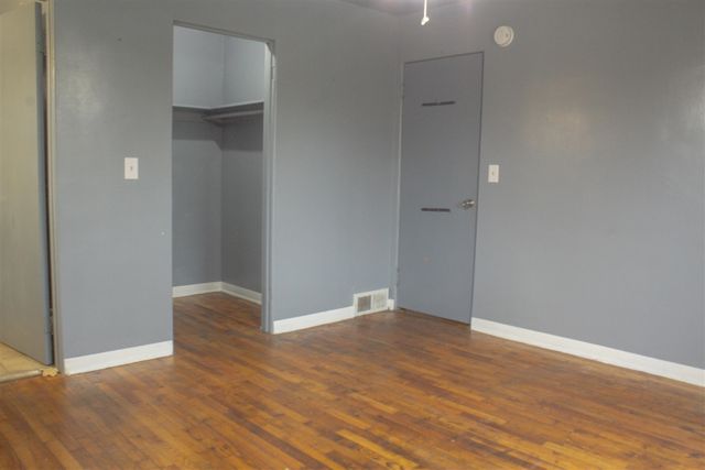 287 Nickerson Avenue, Benton Harbor, MI 49022