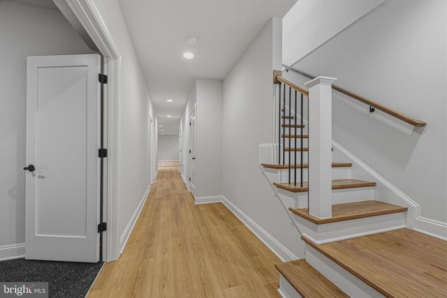 724 N CLEVELAND ST, Arlington, VA 22201
