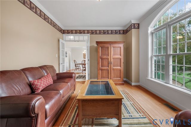 4901 Claybon Ln, Chester, VA 23831