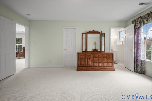4901 Claybon Ln, Chester, VA 23831