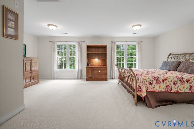 4901 Claybon Ln, Chester, VA 23831