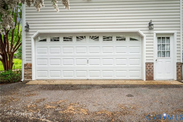 4901 Claybon Ln, Chester, VA 23831