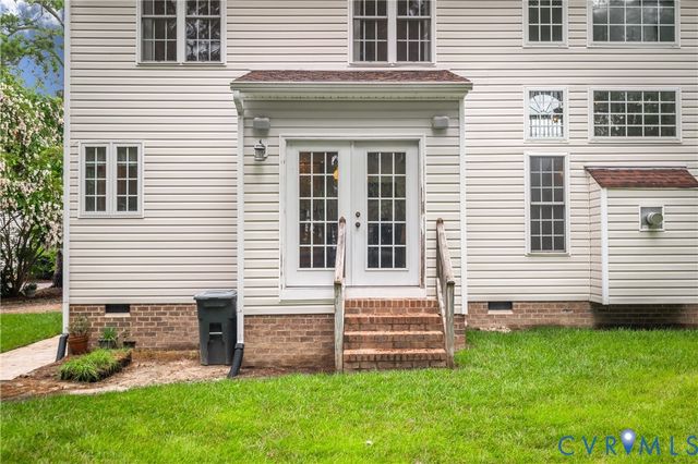 4901 Claybon Ln, Chester, VA 23831