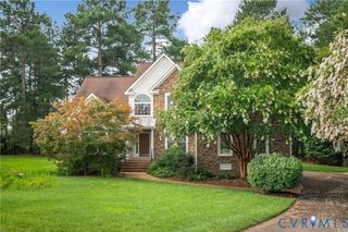 4901 Claybon Ln, Chester, VA 23831