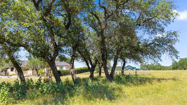 25801 Cliff CV, Spicewood, TX 78669