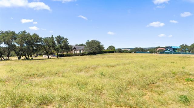 25801 Cliff CV, Spicewood, TX 78669