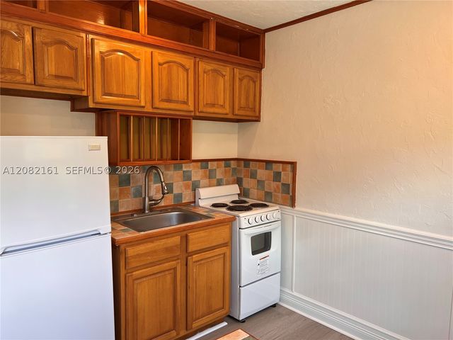 223 S J Street 2, Lake Worth, FL 33460
