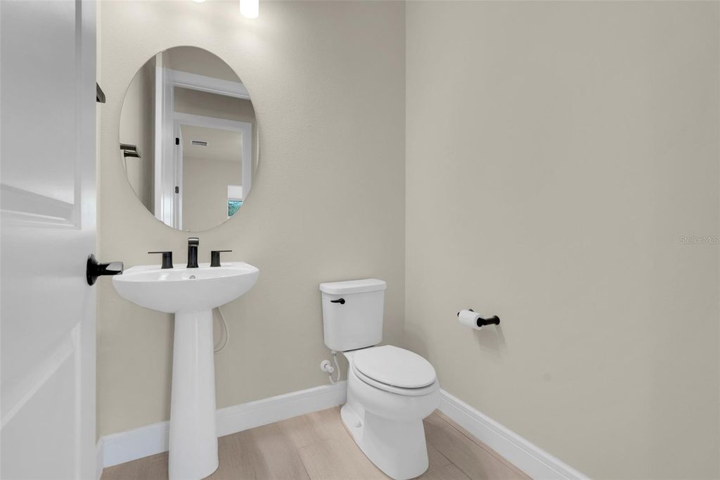 Image 31 of property listing at 13485 PANAMA BEACH COURT, Orlando, FL 32827