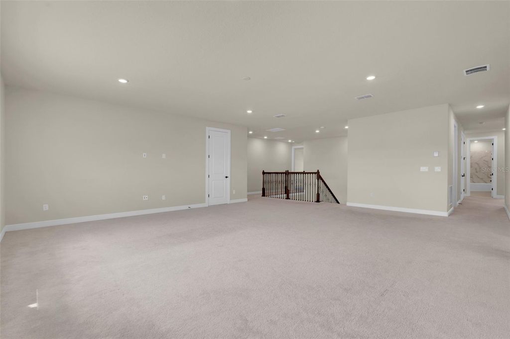 Image 33 of property listing at 13485 PANAMA BEACH COURT, Orlando, FL 32827