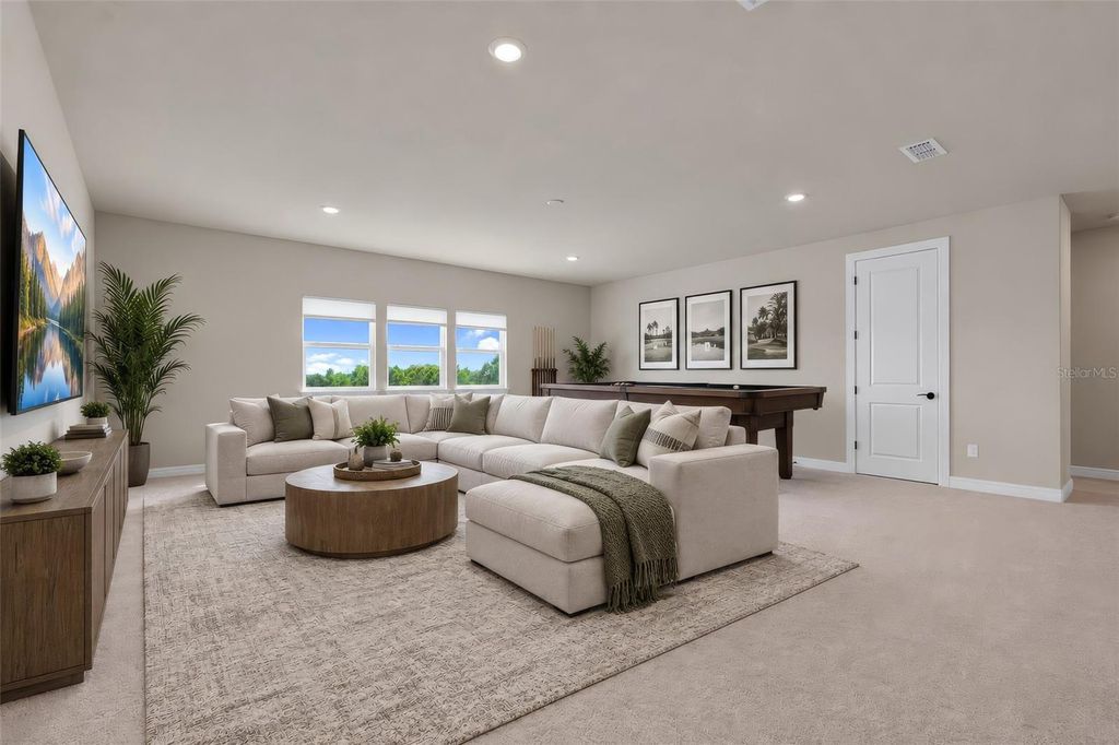 Image 34 of property listing at 13485 PANAMA BEACH COURT, Orlando, FL 32827