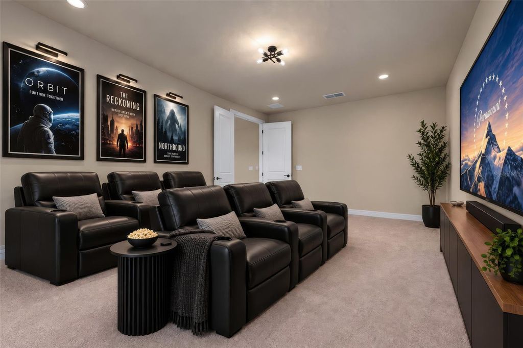 Image 36 of property listing at 13485 PANAMA BEACH COURT, Orlando, FL 32827