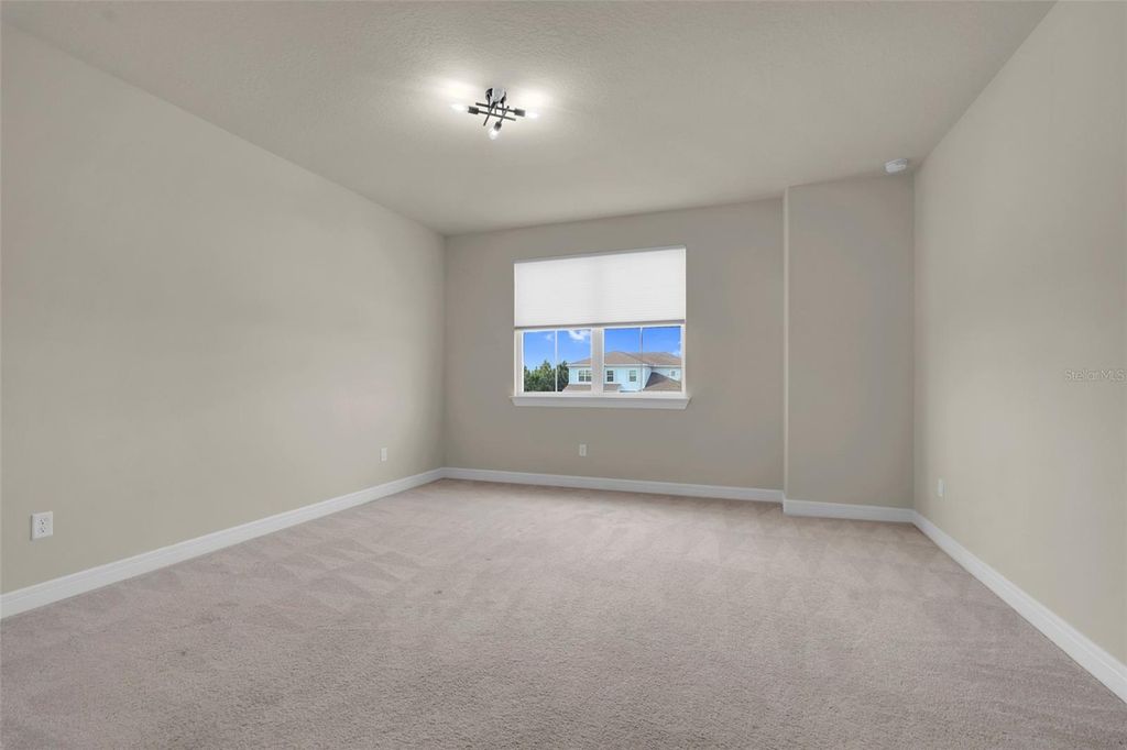 Image 38 of property listing at 13485 PANAMA BEACH COURT, Orlando, FL 32827