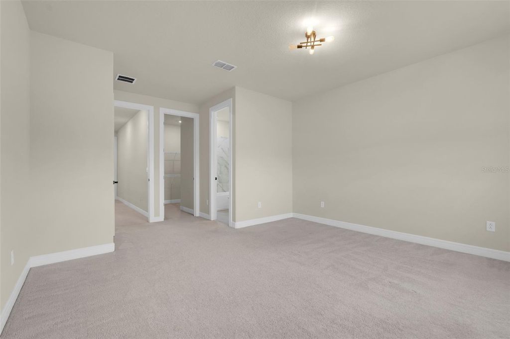 Image 39 of property listing at 13485 PANAMA BEACH COURT, Orlando, FL 32827