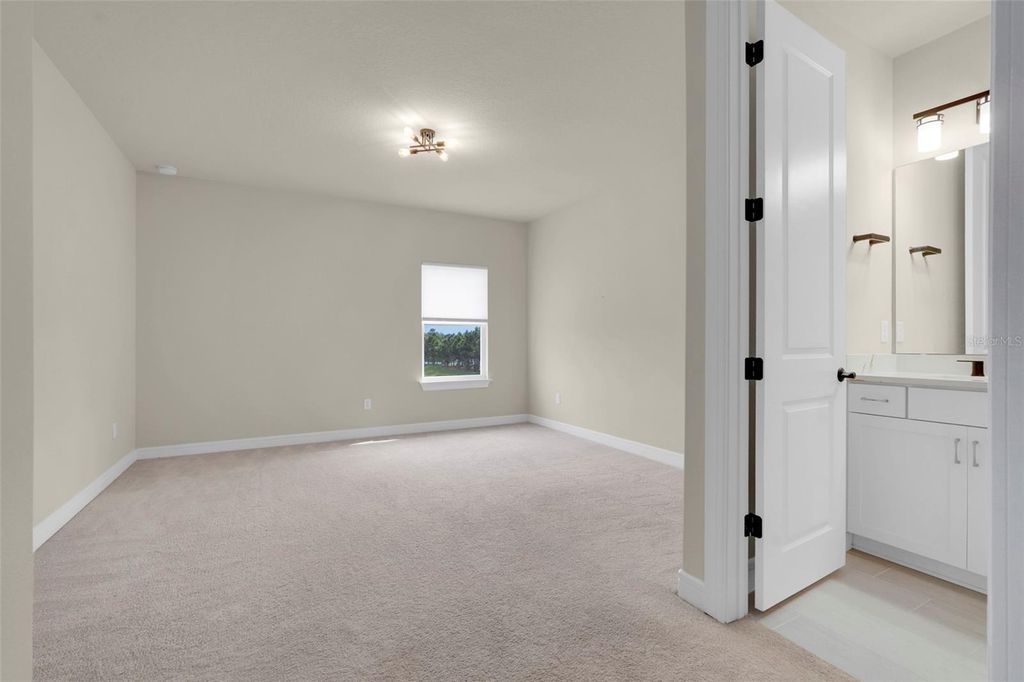 Image 42 of property listing at 13485 PANAMA BEACH COURT, Orlando, FL 32827