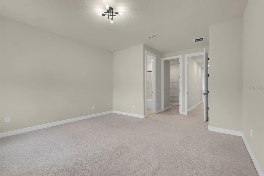 Image 43 of property listing at 13485 PANAMA BEACH COURT, Orlando, FL 32827