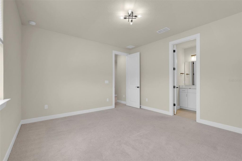 Image 50 of property listing at 13485 PANAMA BEACH COURT, Orlando, FL 32827
