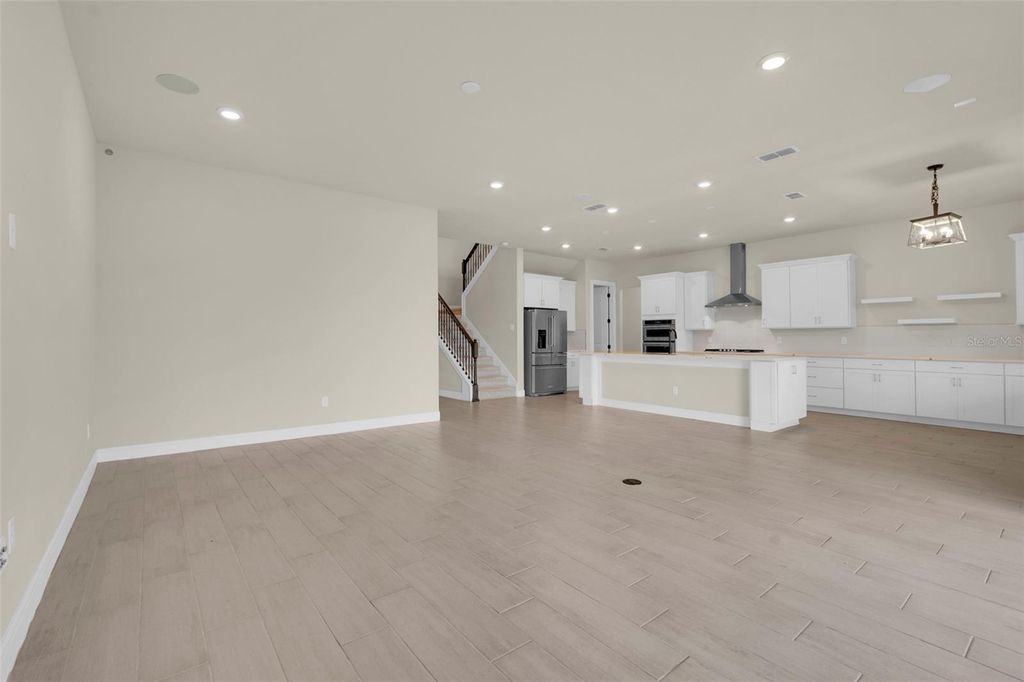 Image 6 of property listing at 13485 PANAMA BEACH COURT, Orlando, FL 32827