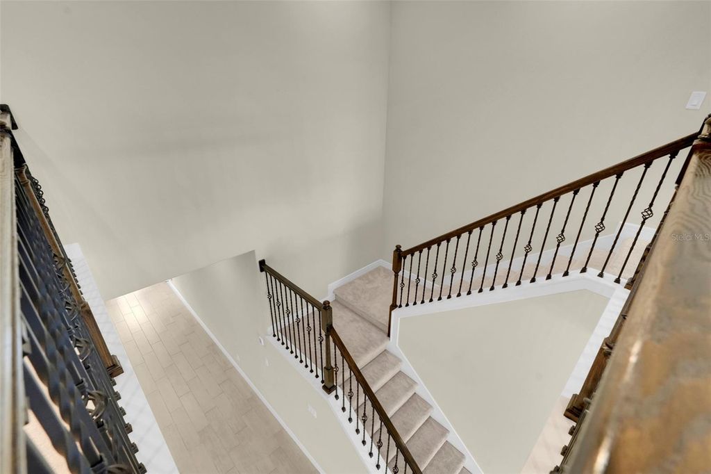 Image 57 of property listing at 13485 PANAMA BEACH COURT, Orlando, FL 32827