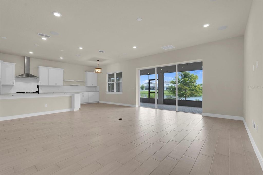 Image 7 of property listing at 13485 PANAMA BEACH COURT, Orlando, FL 32827