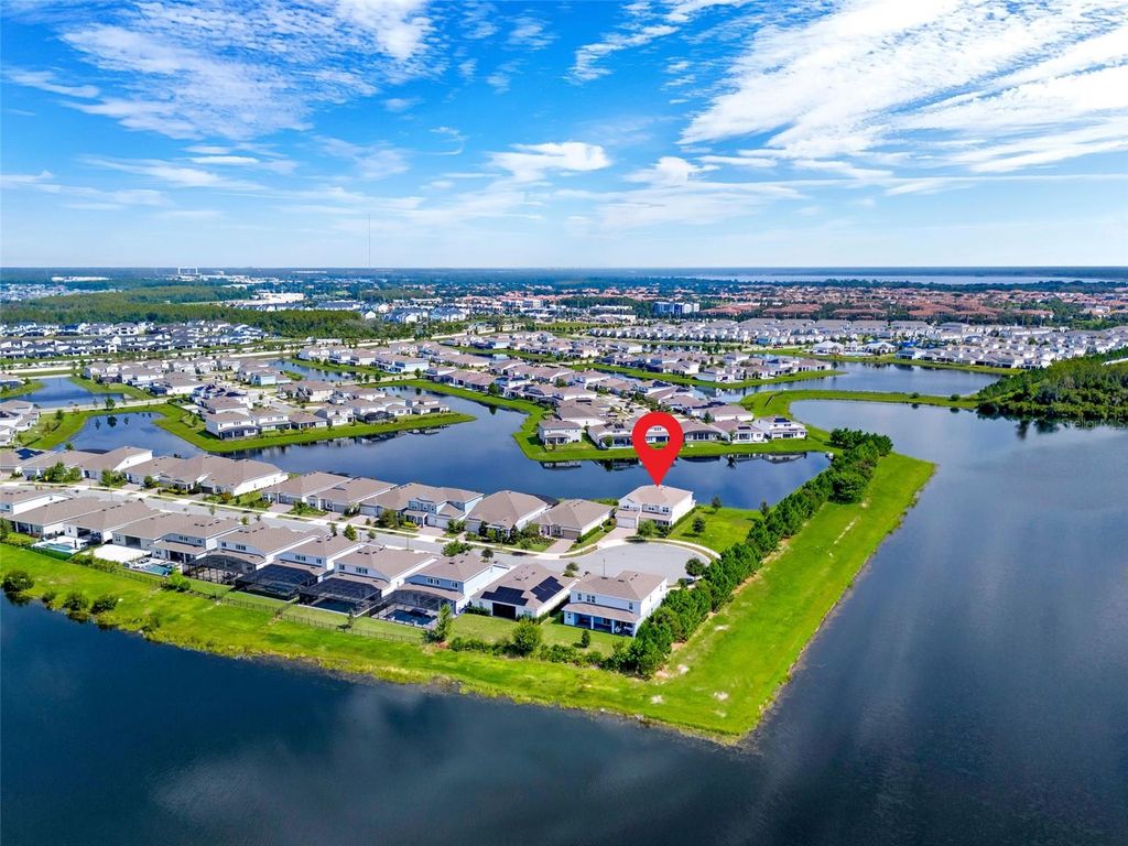 Image 64 of property listing at 13485 PANAMA BEACH COURT, Orlando, FL 32827