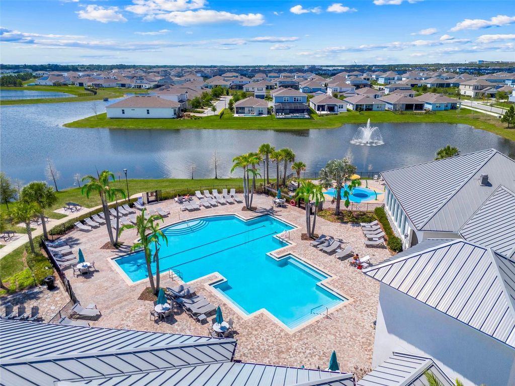 Image 69 of property listing at 13485 PANAMA BEACH COURT, Orlando, FL 32827