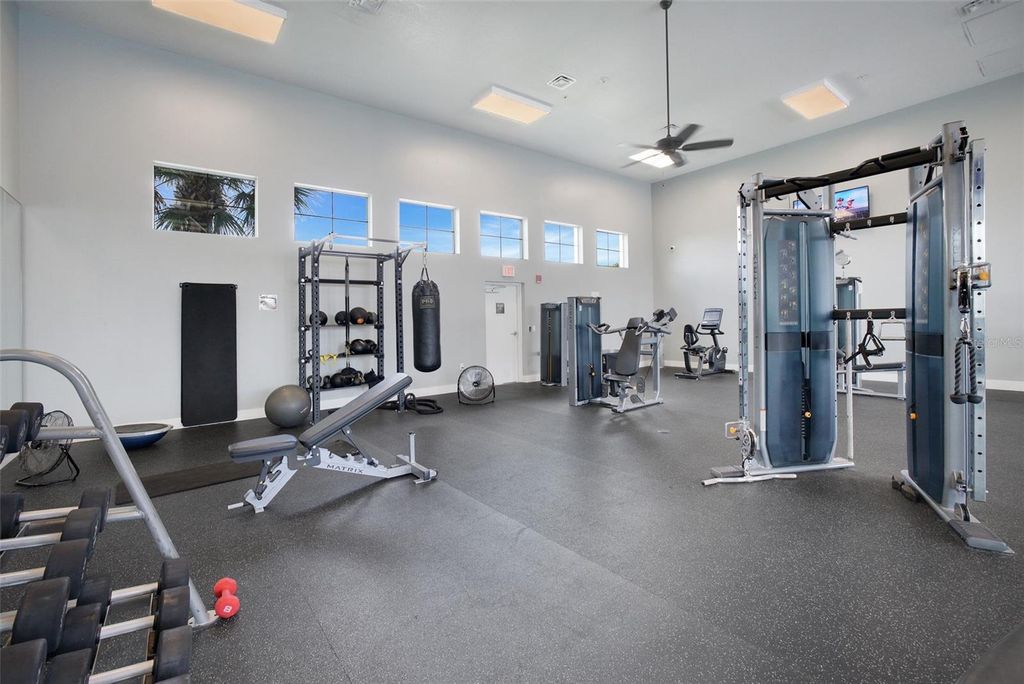 Image 72 of property listing at 13485 PANAMA BEACH COURT, Orlando, FL 32827