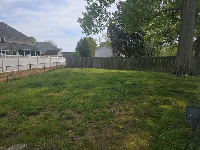 23 Harris Landing RD, Hampton, VA 23669