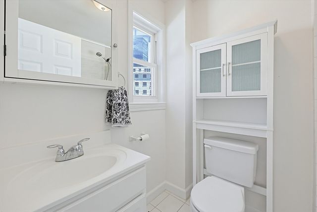 2 Tremont Place 2, Somerville, MA 02143