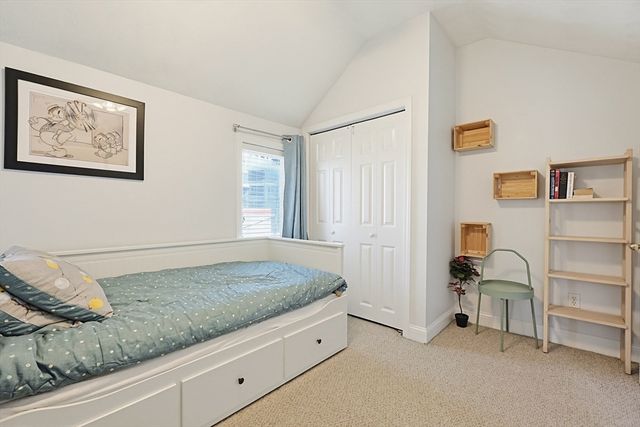 2 Tremont Place 2, Somerville, MA 02143