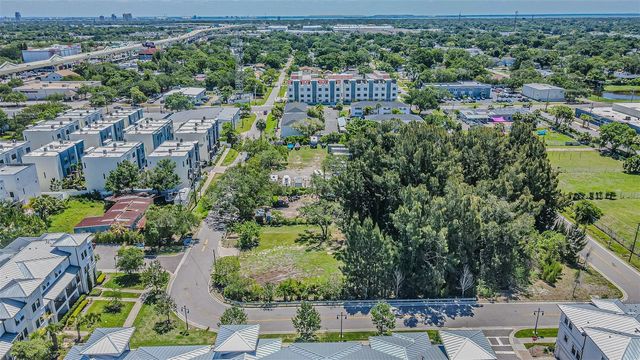 4904 W PAUL AVENUE, Tampa, FL 33611