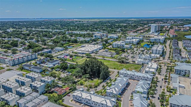 4904 W PAUL AVENUE, Tampa, FL 33611