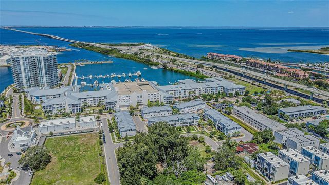 4904 W PAUL AVENUE, Tampa, FL 33611