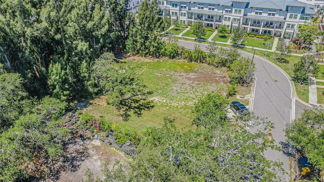 4904 W PAUL AVENUE, Tampa, FL 33611