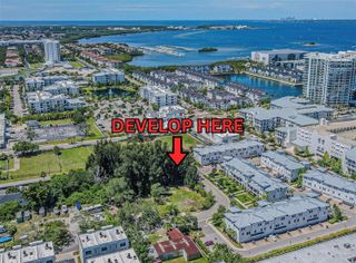 4904 W PAUL AVENUE, Tampa, FL 33611