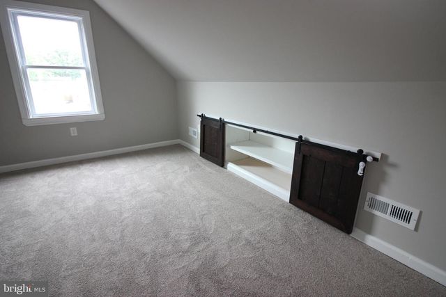 31 1ST AVE, Glen Burnie, MD 21060