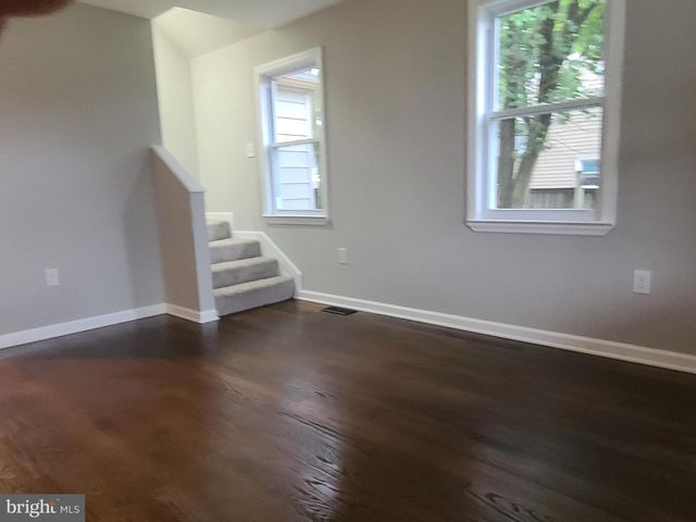 31 1ST AVE, Glen Burnie, MD 21060