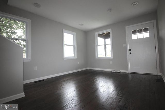 31 1ST AVE, Glen Burnie, MD 21060