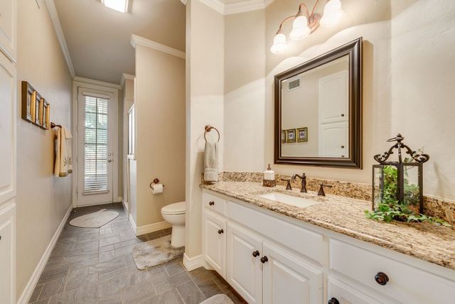 757 Village Green Drive, Desoto, TX 75115