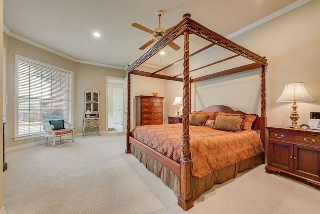 757 Village Green Drive, Desoto, TX 75115