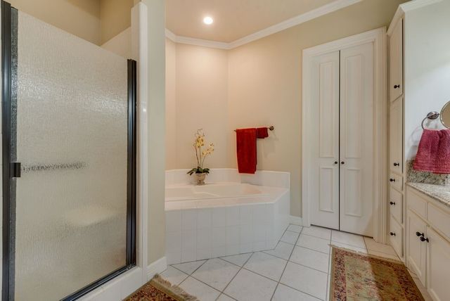 757 Village Green Drive, Desoto, TX 75115