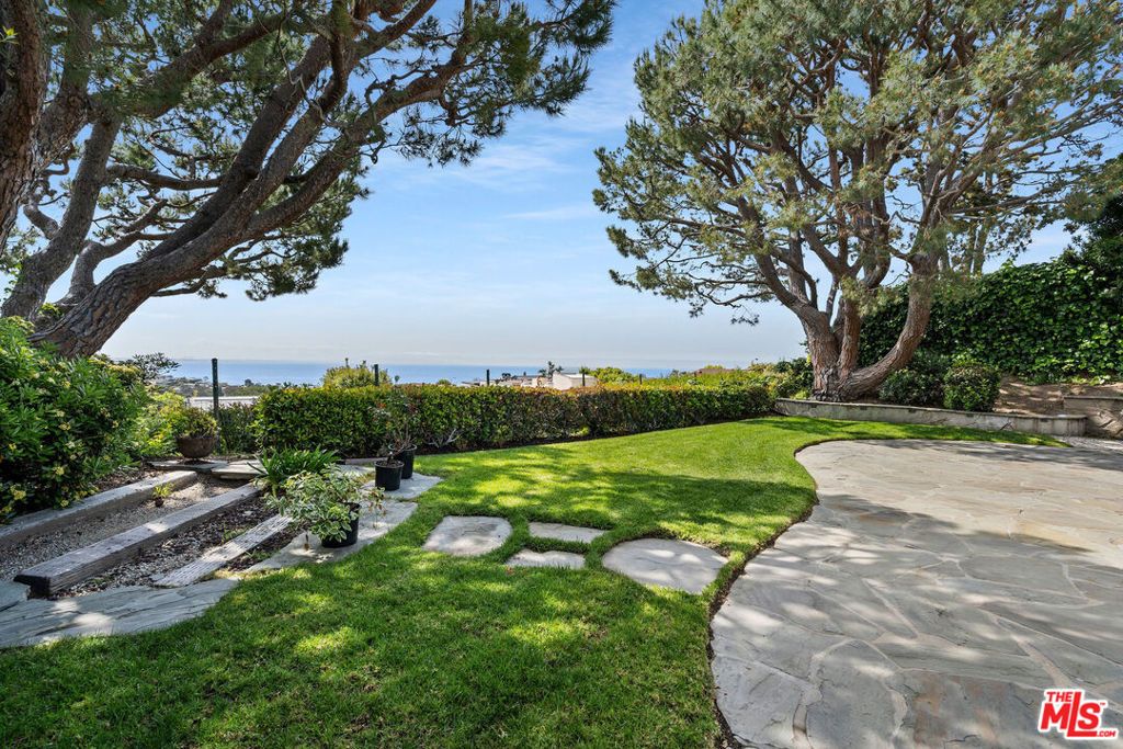 3444 Cloudcroft Drive, Malibu, CA 90265