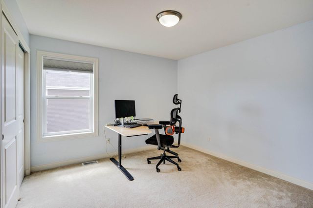 1834 Spring Creek Drive, Carver, MN 55315