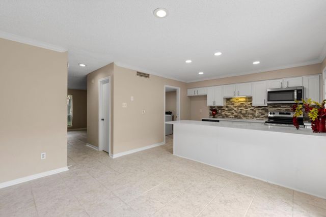 7939 Kendalia Drive, Houston, TX 77036