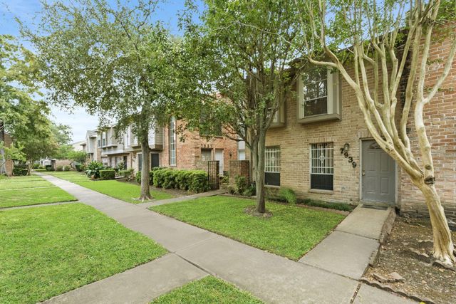 7939 Kendalia Drive, Houston, TX 77036