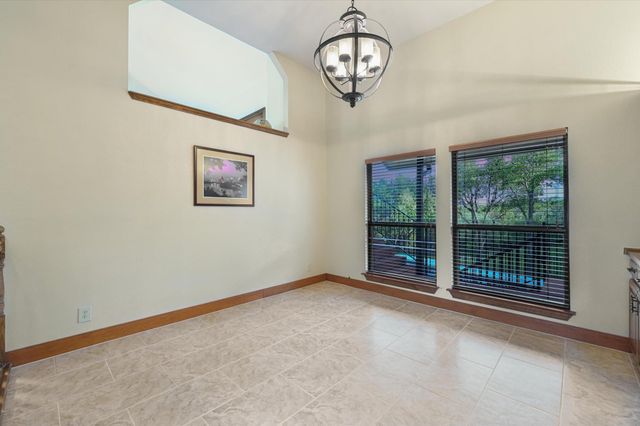 9111 Glenlake DR, Austin, TX 78730