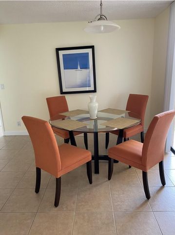 450 Egret Circle 9403, Delray Beach, FL 33444
