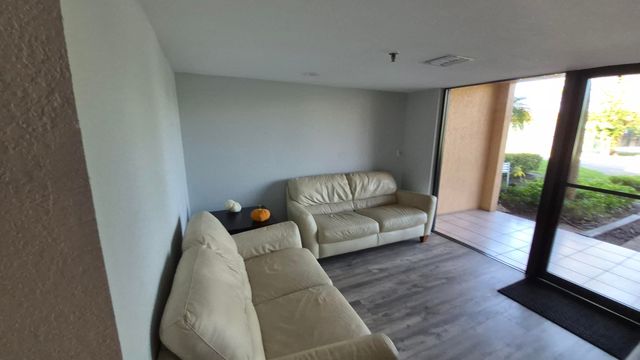 450 Egret Circle 9403, Delray Beach, FL 33444