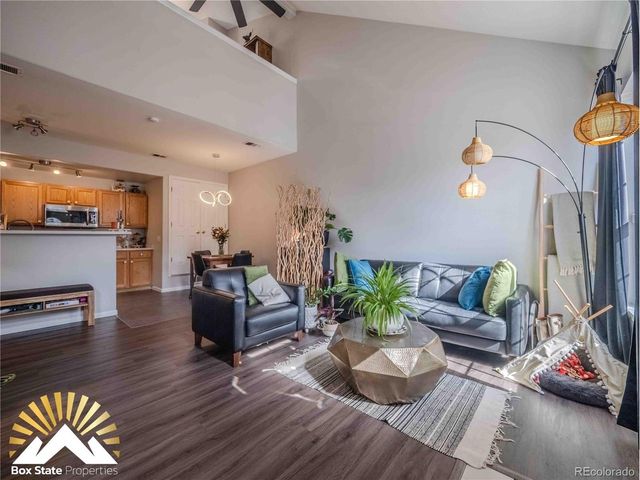 8371 S Upham Way 208, Littleton, CO 80128